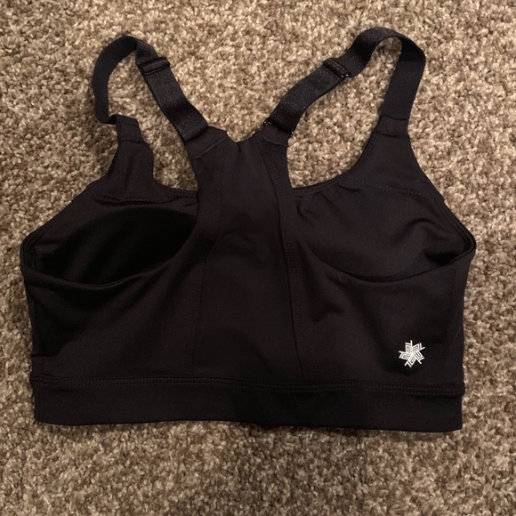 New! Tek Gear® Adjustable Medium-Impact Sports Bra - Picture 4 of 7